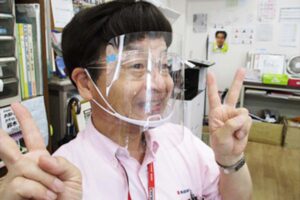 カッコいい？　嬉しそう！